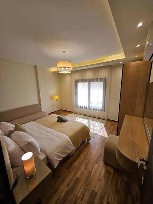 Luxury 2 Bedroom By A1 - 101 Apartment