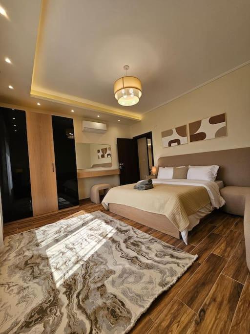 Luxury 2 Bedroom By A1 - 101 * Cairo