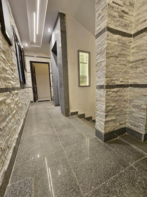 Apartment Luxury 2 Bedroom By A1 - 101