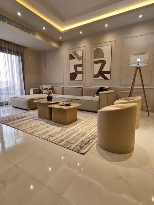 Apartment Luxury 2 Bedroom By A1 - 101